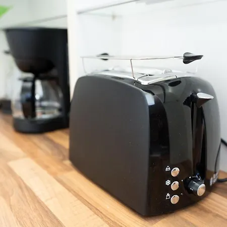 Zen - 3 - 4 Beds - Balcony - Kitchen - Washing Machine Apartment Bremen