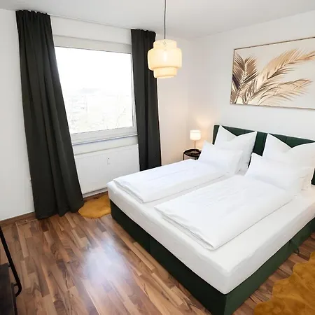 Zen - 3 - 4 Beds - Balcony - Kitchen - Washing Machine Apartment Bremen